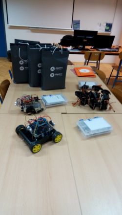 Elektrostrojarskoj školi Varaždin donirani Arduino komplete Elektrostrojarskoj školi Varaždin donirani Arduino komplete